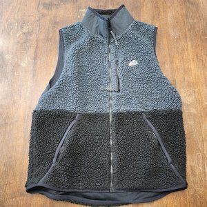 Nike Retro Style Fleece Vest - Large